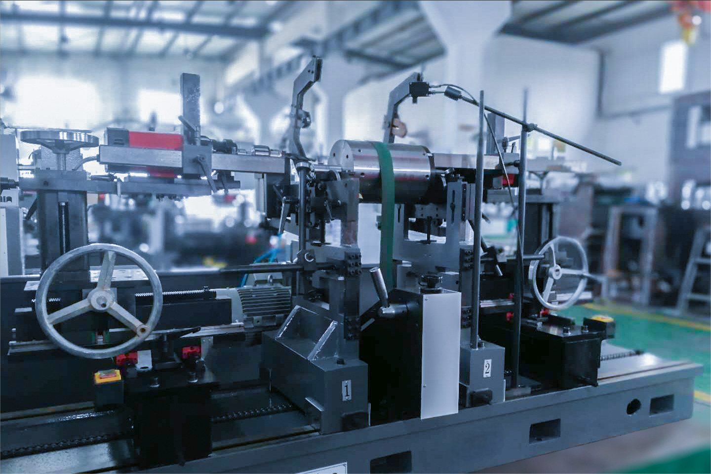 Solution to numerical instability of dynamic balancing machine